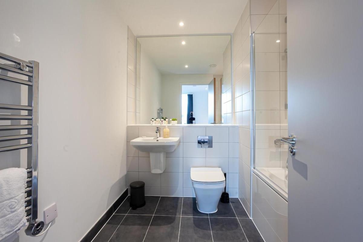 Spacious 2 Bed Apartment In Central Manchester Kültér fotó