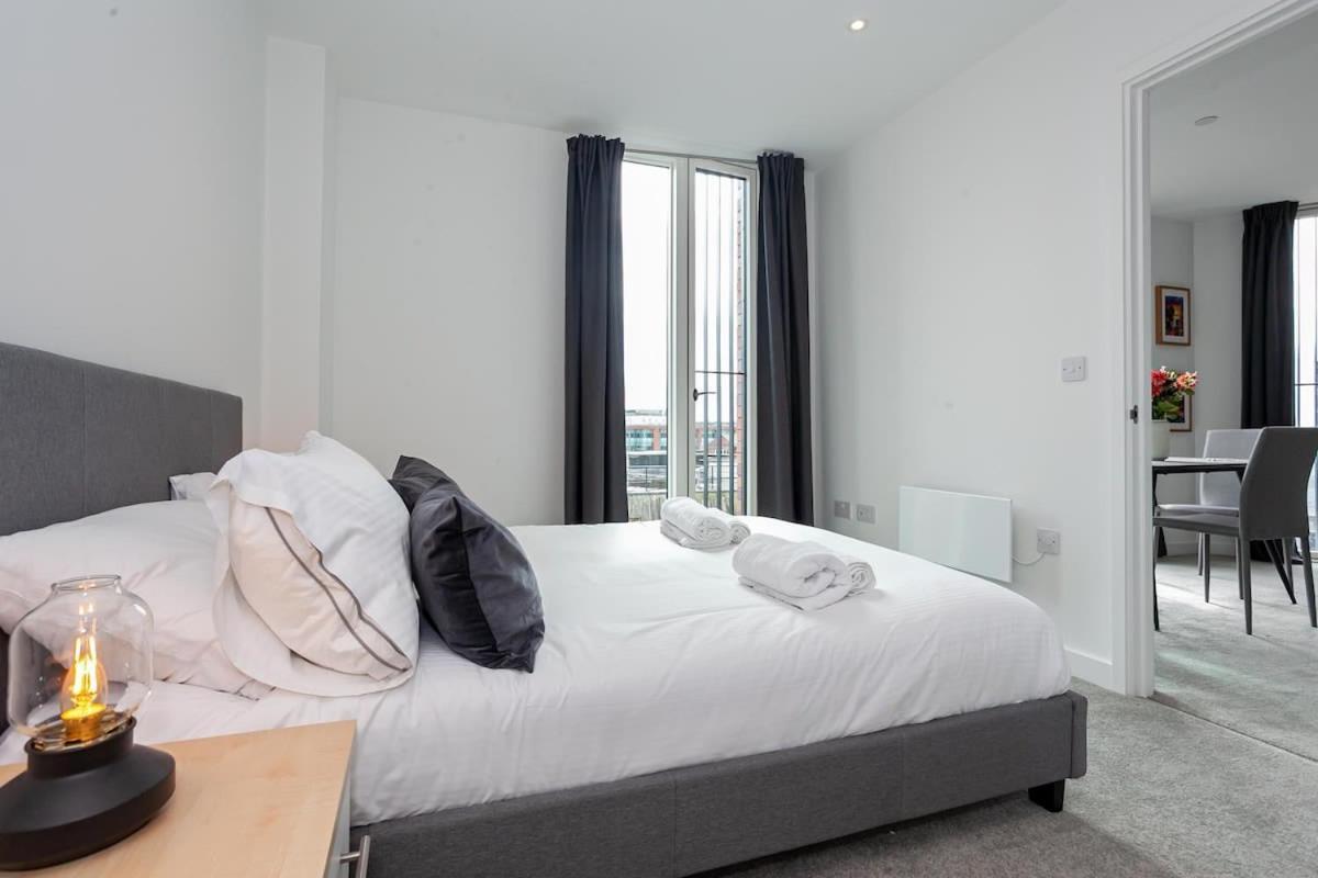 Spacious 2 Bed Apartment In Central Manchester Kültér fotó