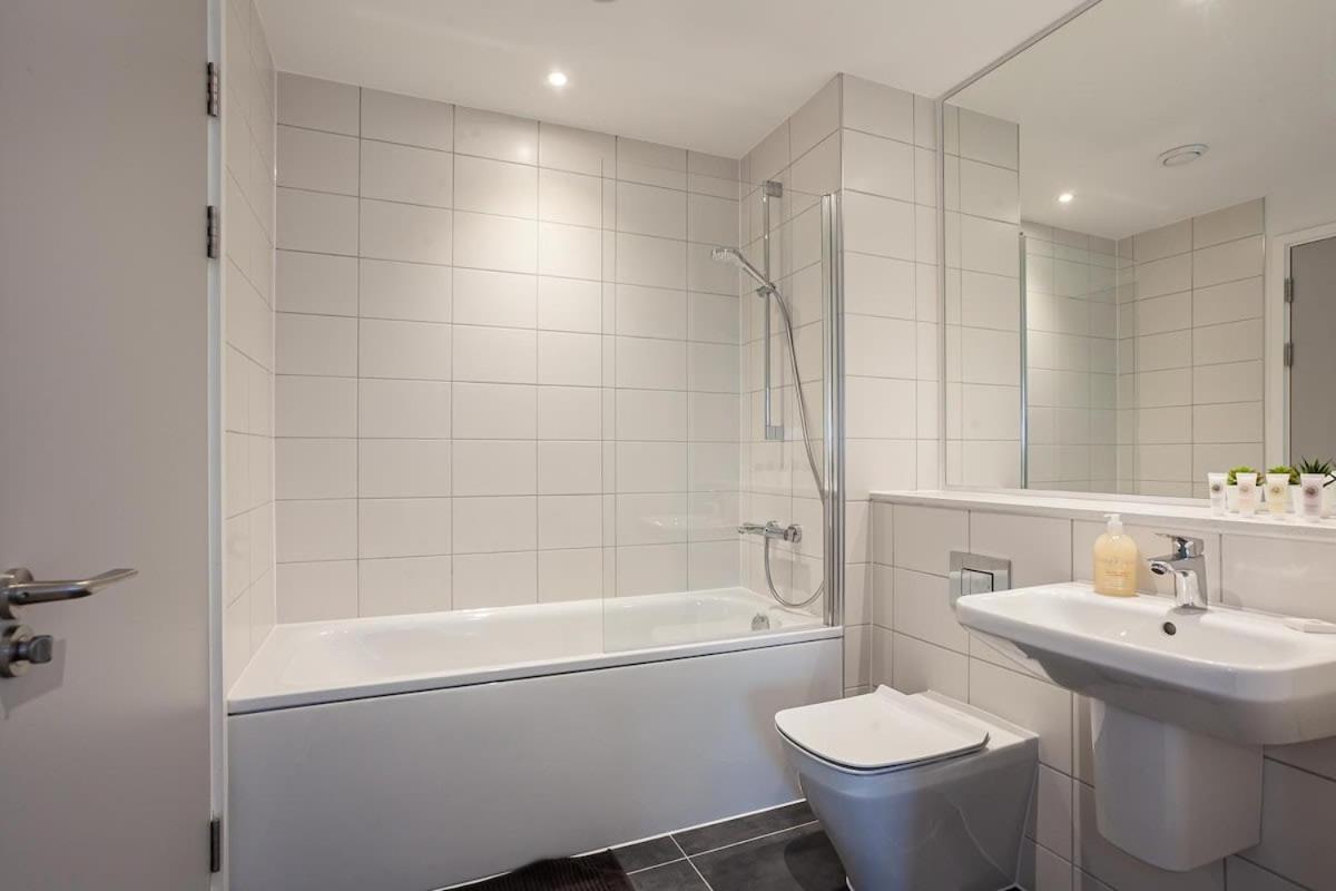 Spacious 2 Bed Apartment In Central Manchester Kültér fotó